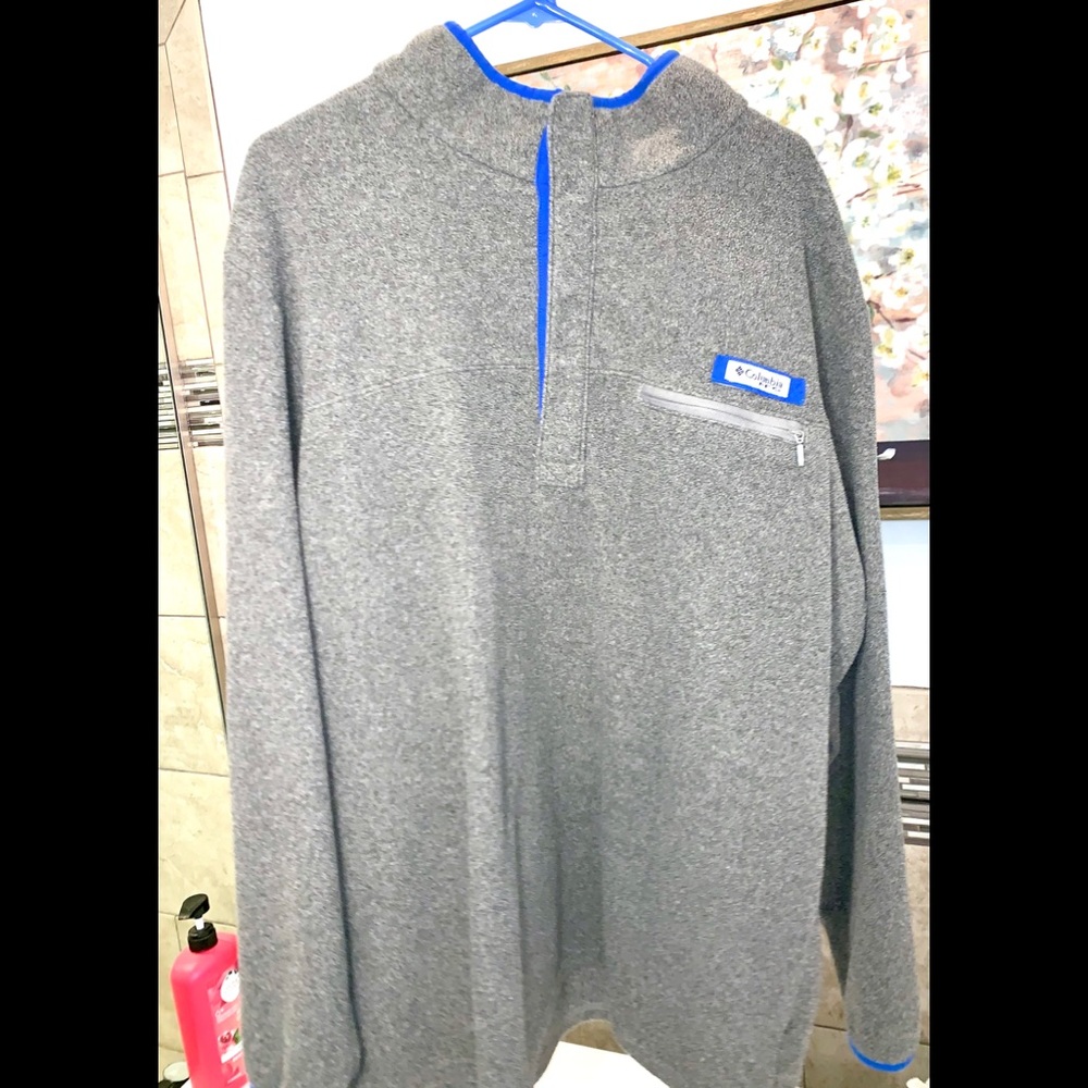 Columbia Quarter Button up XL